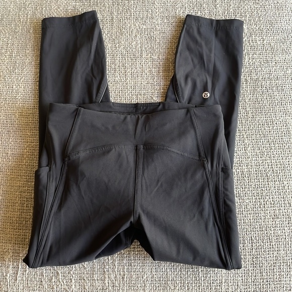 LIKE NEW LULULEMON Leggings! - Picture 8 of 11